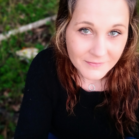 Meet your Posher, Beee - Picture 6 of 7